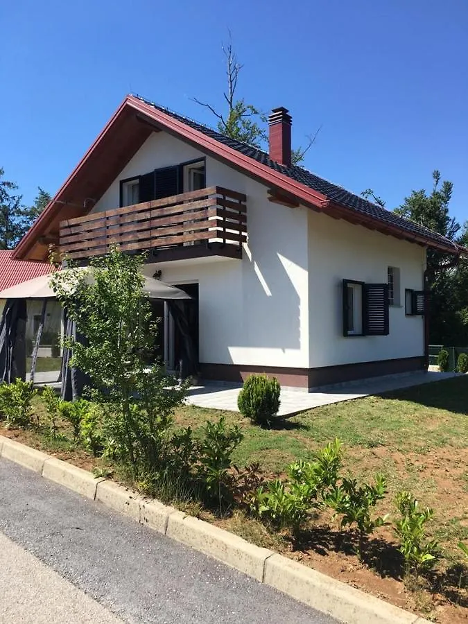 Holiday Home Kuca Gorica Blanca Fužine